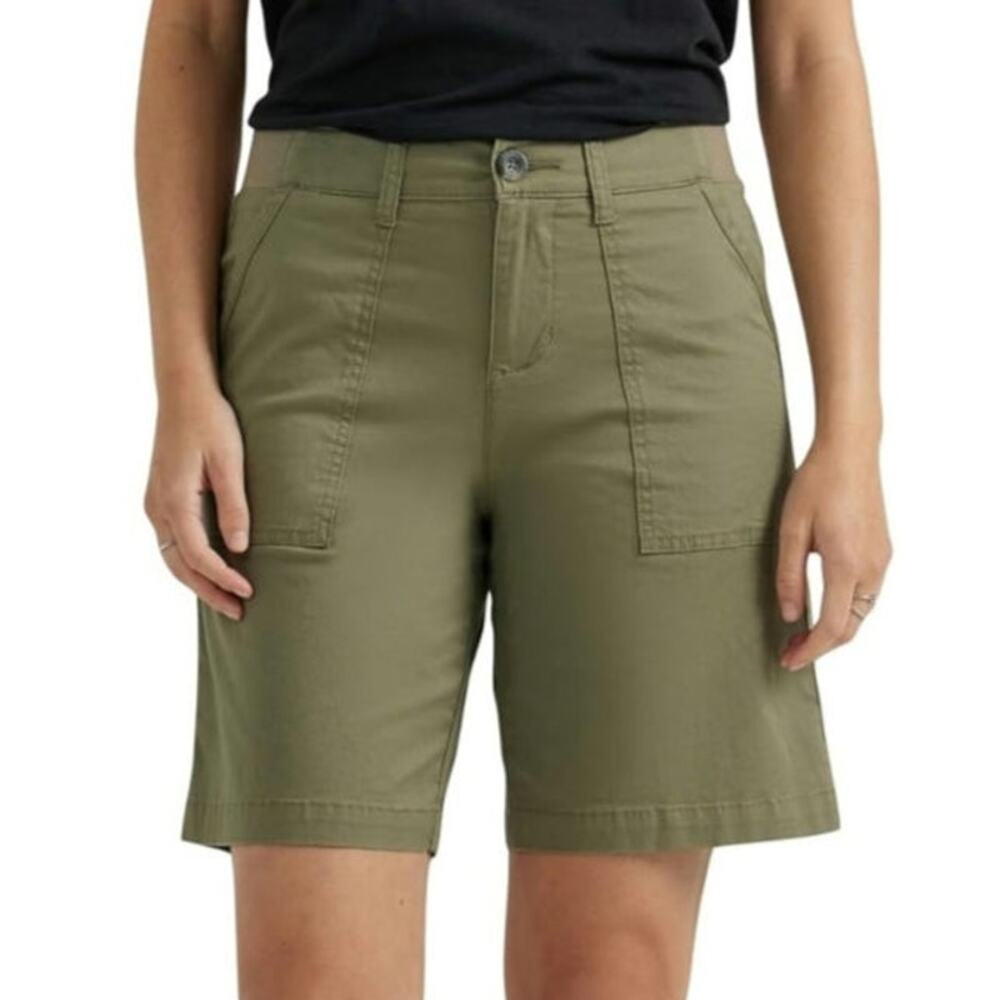 Lee Women's Ultra Comfort w/ Flex-to-Go Utility Bermuda Short | Green | Size 16W